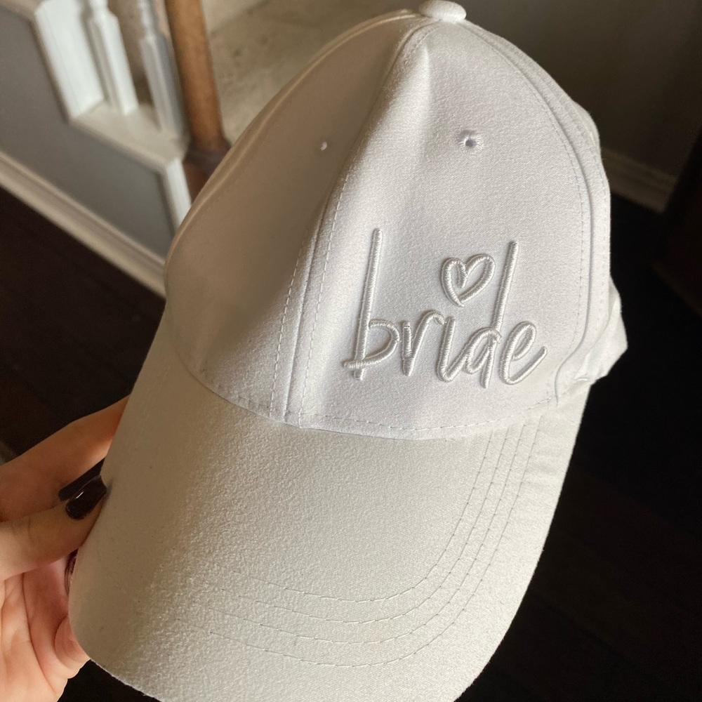 Hat - Picture 1 of 1